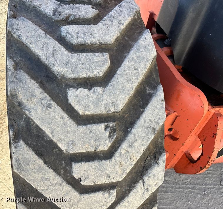 image for item EN5581 JLG 1250AJP boom lift