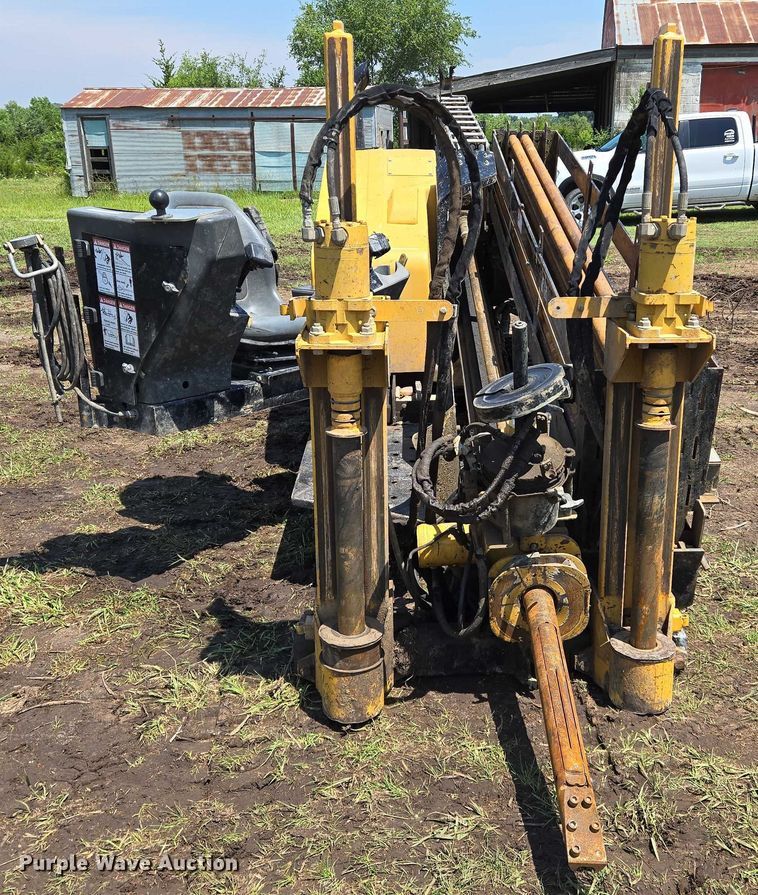 image for item EN8050 2013 Vermeer D20X22 Series II Navigator directional boring unit