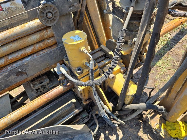 image for item EN8050 2013 Vermeer D20X22 Series II Navigator directional boring unit