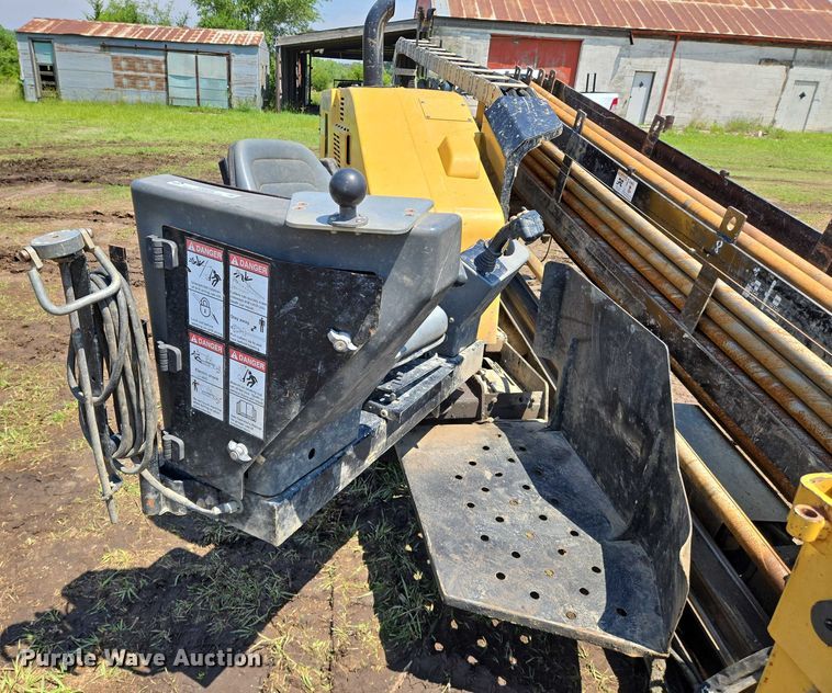 image for item EN8050 2013 Vermeer D20X22 Series II Navigator directional boring unit