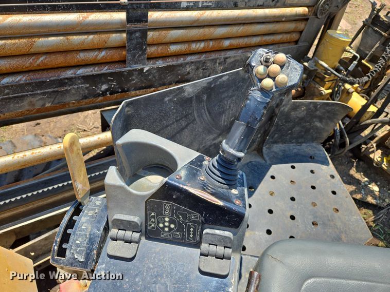 image for item EN8050 2013 Vermeer D20X22 Series II Navigator directional boring unit