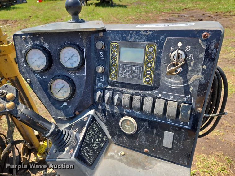 image for item EN8050 2013 Vermeer D20X22 Series II Navigator directional boring unit