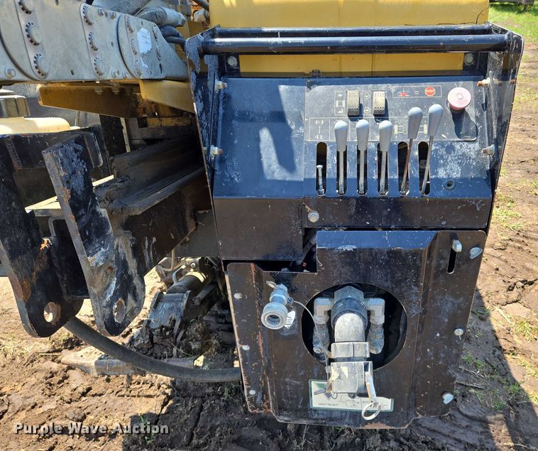 image for item EN8050 2013 Vermeer D20X22 Series II Navigator directional boring unit