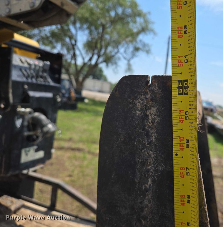 image for item EN8050 2013 Vermeer D20X22 Series II Navigator directional boring unit