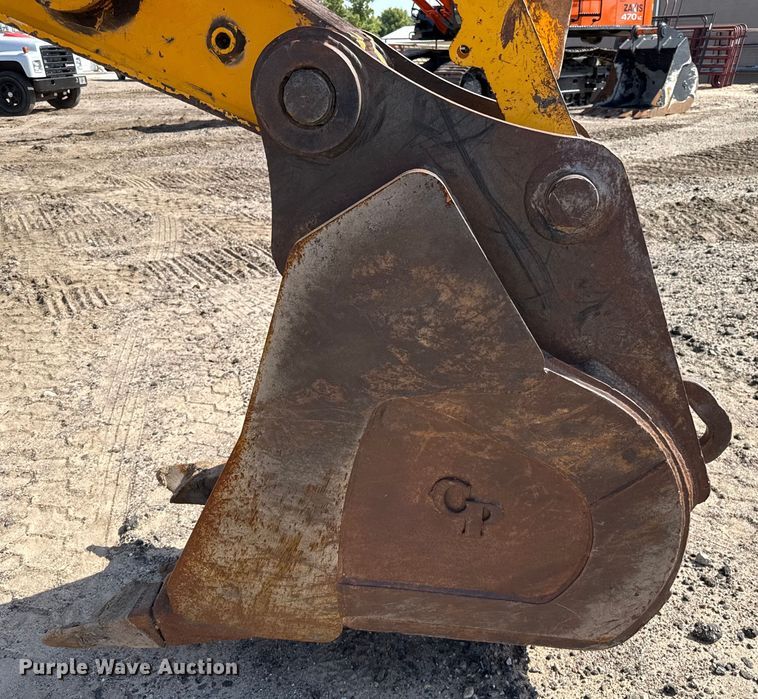 image for item EP0533 JCB JS220LC excavator