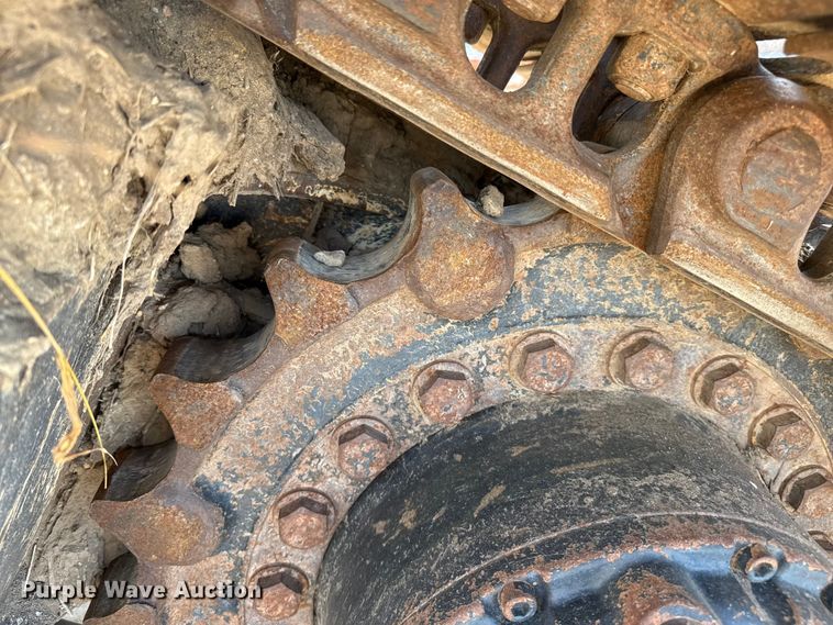 image for item EP0533 JCB JS220LC excavator