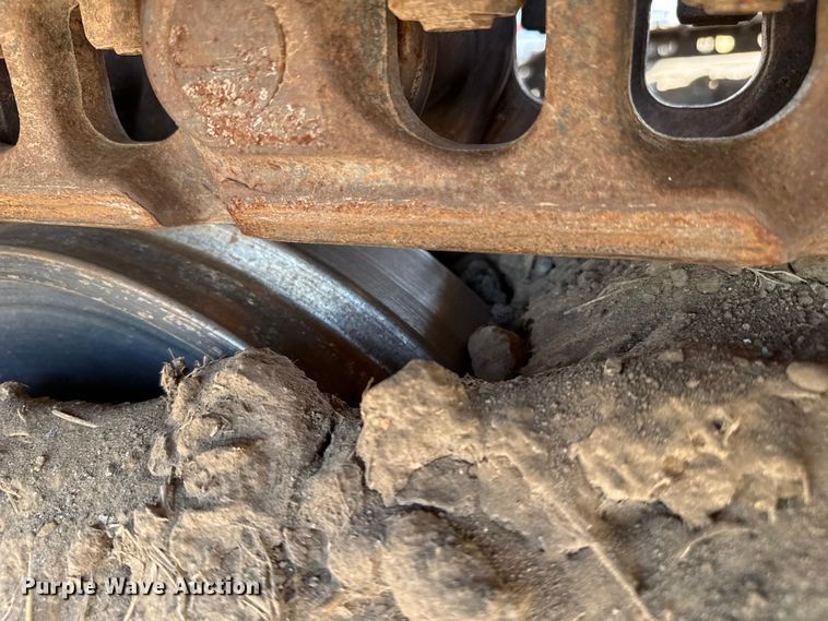 image for item EP0533 JCB JS220LC excavator