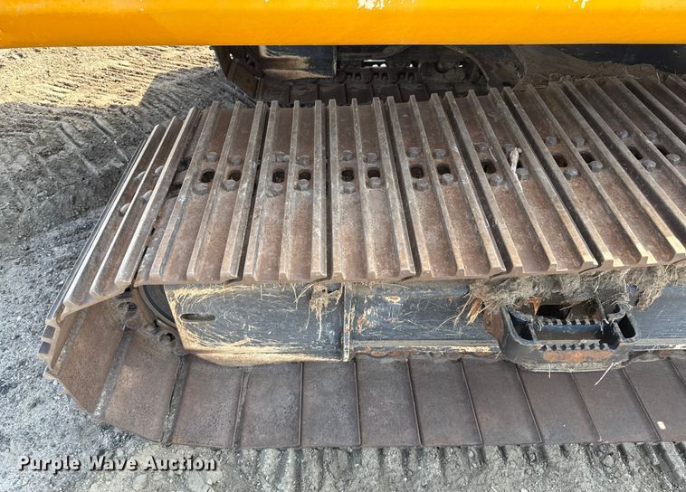 image for item EP0533 JCB JS220LC excavator