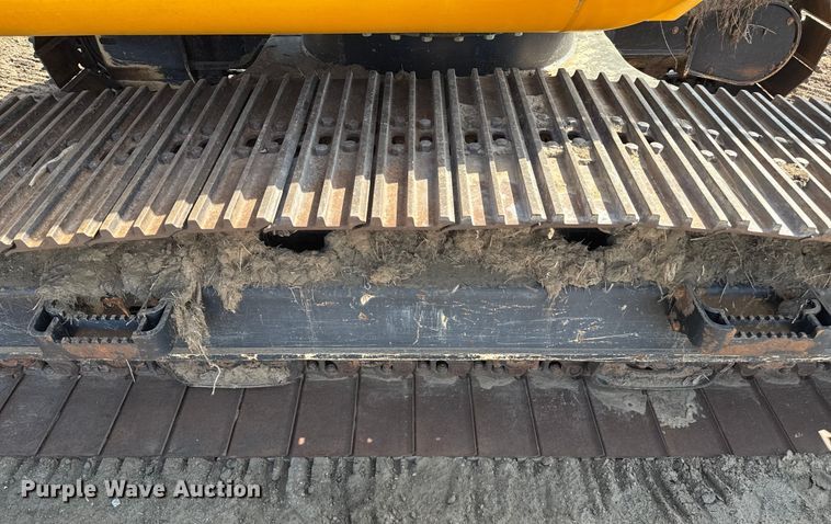 image for item EP0533 JCB JS220LC excavator