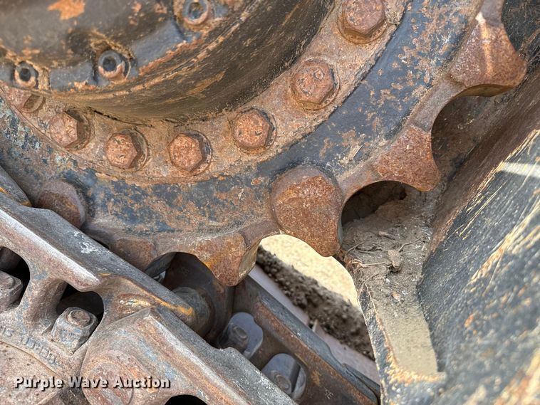 image for item EP0533 JCB JS220LC excavator