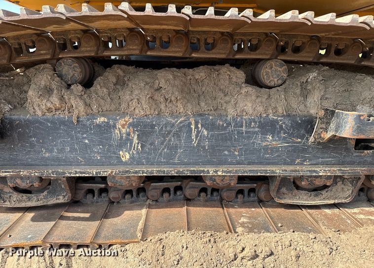 image for item EP0533 JCB JS220LC excavator