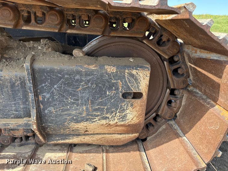 image for item EP0533 JCB JS220LC excavator