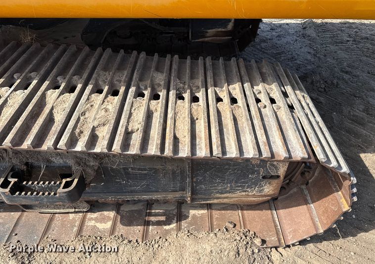 image for item EP0533 JCB JS220LC excavator