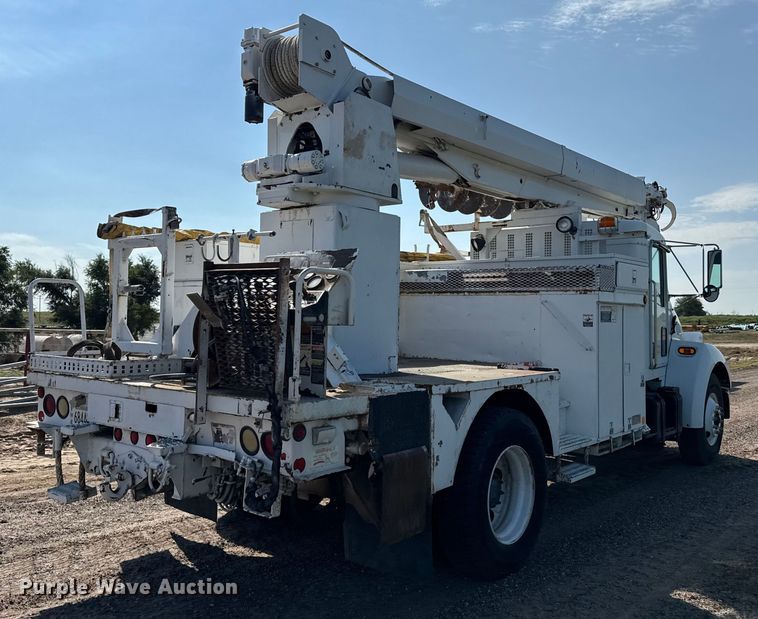 image for item EP0534 2003 Kenworth T300 digger derrick truck