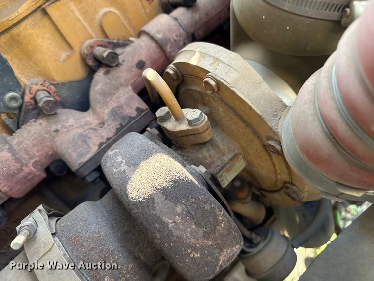 image for item EP0534 2003 Kenworth T300 digger derrick truck