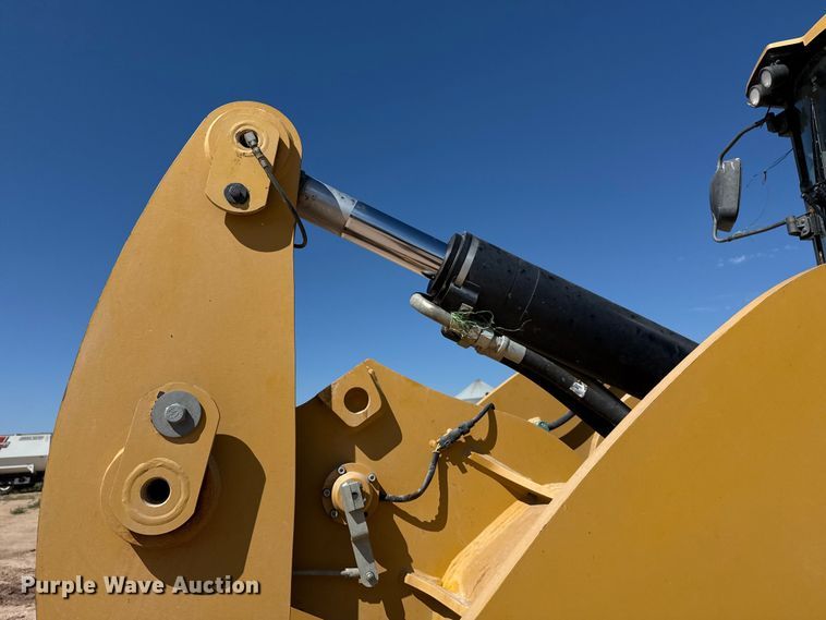 image for item EP0536 2013 Caterpillar 930K wheel loader