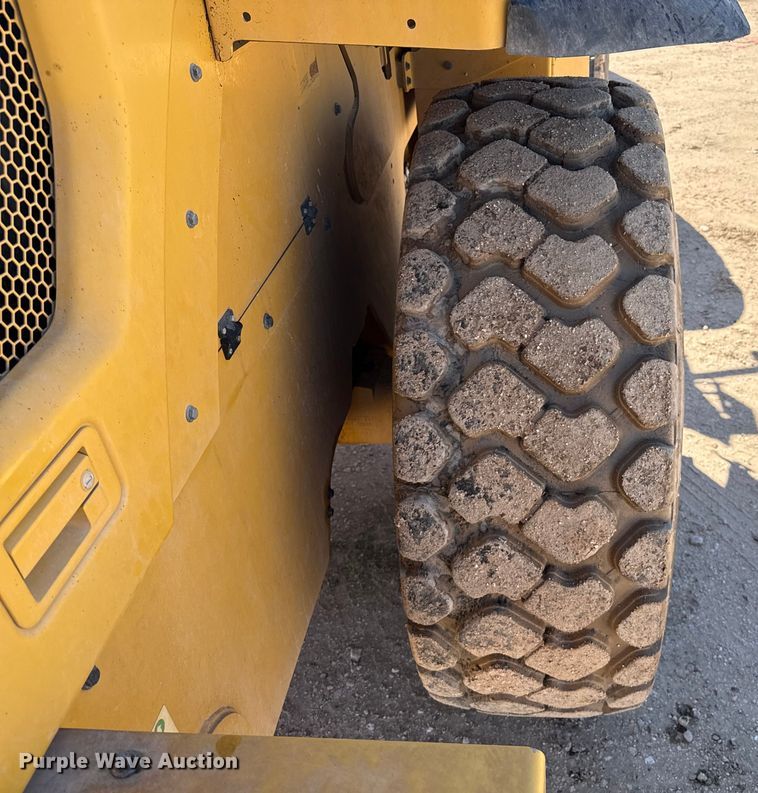 image for item EP0536 2013 Caterpillar 930K wheel loader