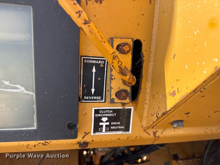 image for item EP0540 1997 Case 585E forklift