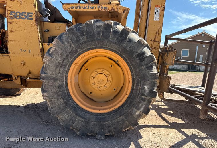 image for item EP0540 1997 Case 585E forklift