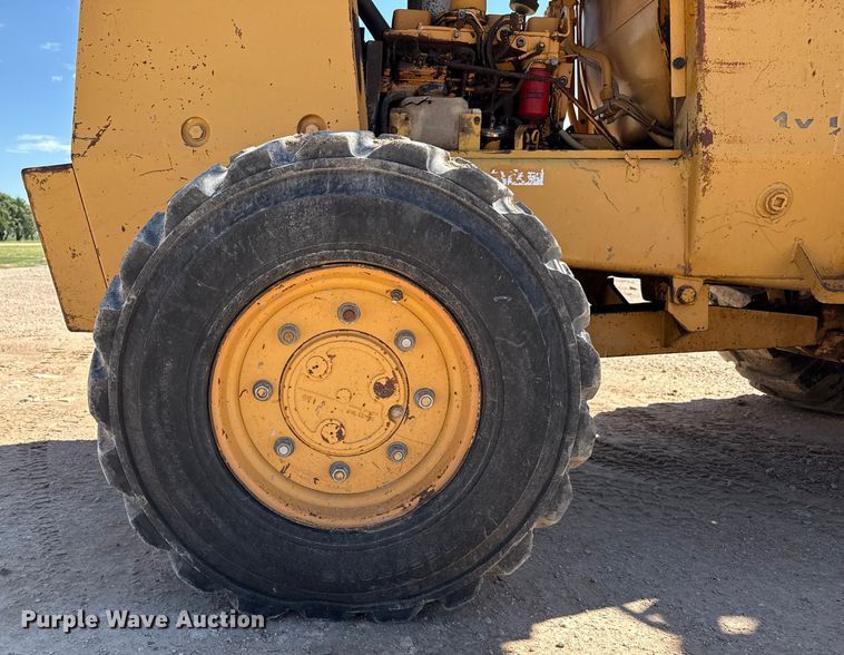 image for item EP0540 1997 Case 585E forklift