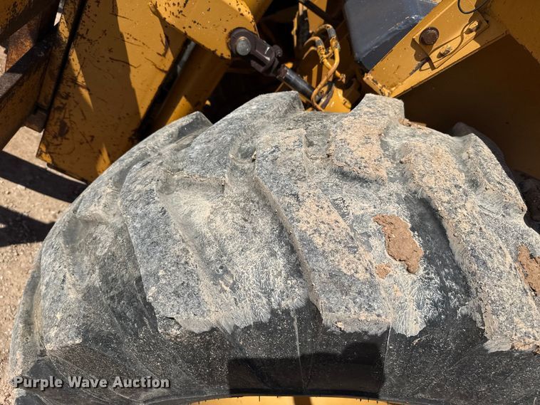 image for item EP0540 1997 Case 585E forklift