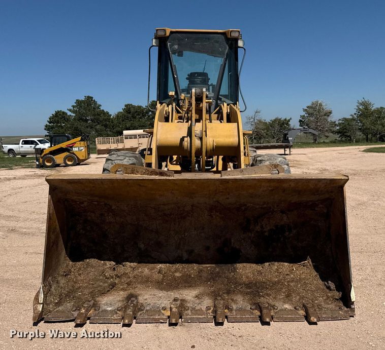 image for item EP0541 1998 Caterpillar 928G wheel loader