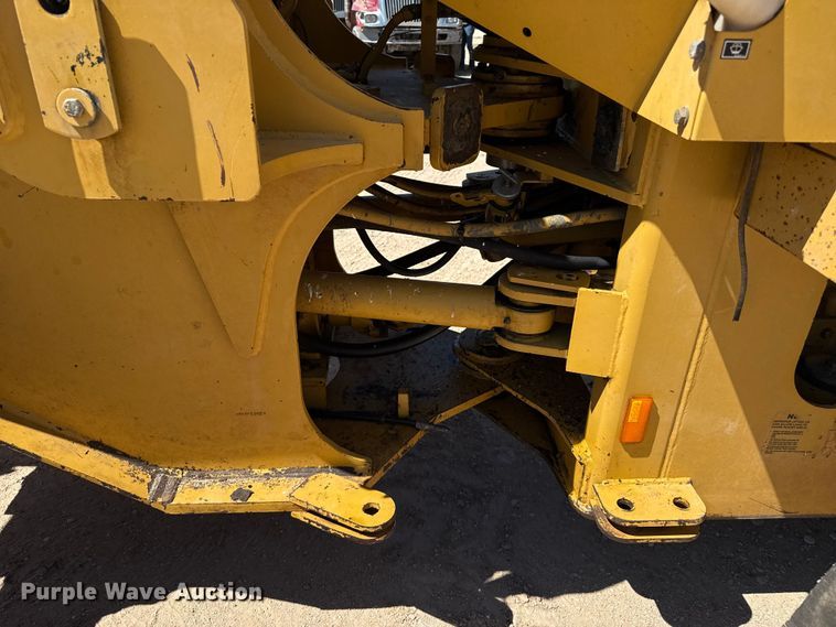 image for item EP0541 1998 Caterpillar 928G wheel loader