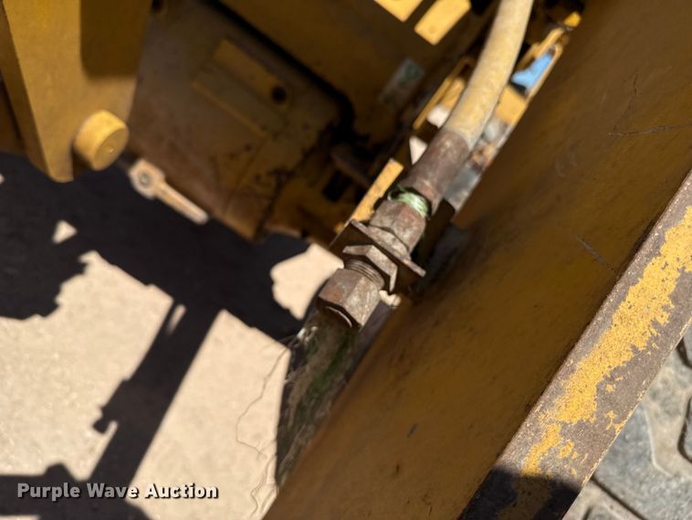 image for item EP0541 1998 Caterpillar 928G wheel loader