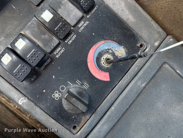 image for item EP0541 1998 Caterpillar 928G wheel loader