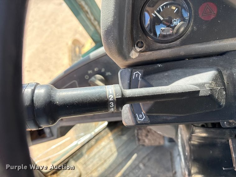 image for item EP0541 1998 Caterpillar 928G wheel loader