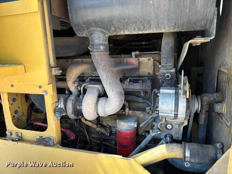 image for item EP0541 1998 Caterpillar 928G wheel loader