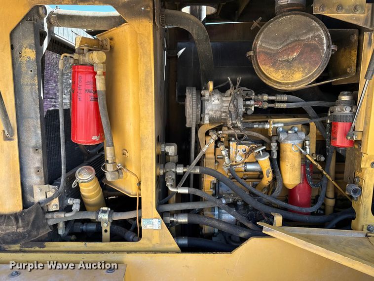 image for item EP0541 1998 Caterpillar 928G wheel loader