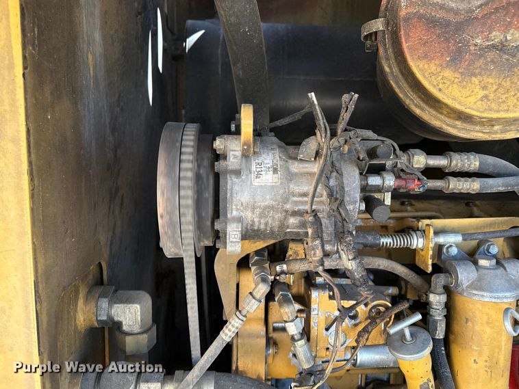 image for item EP0541 1998 Caterpillar 928G wheel loader