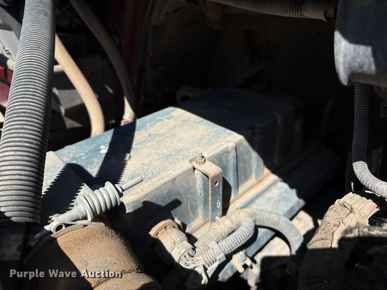 image for item EP0544 2004 International 7400 dump truck