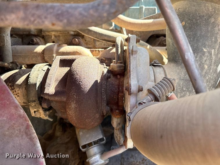 image for item EP0544 2004 International 7400 dump truck