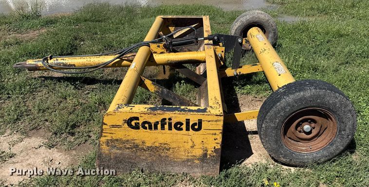 image for item EP0550 Garfield 10' W box blade