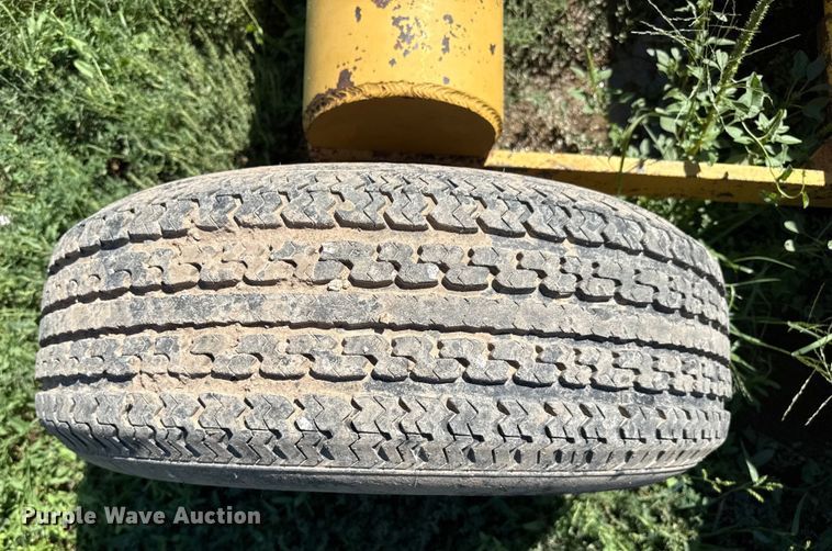 image for item EP0550 Garfield 10' W box blade