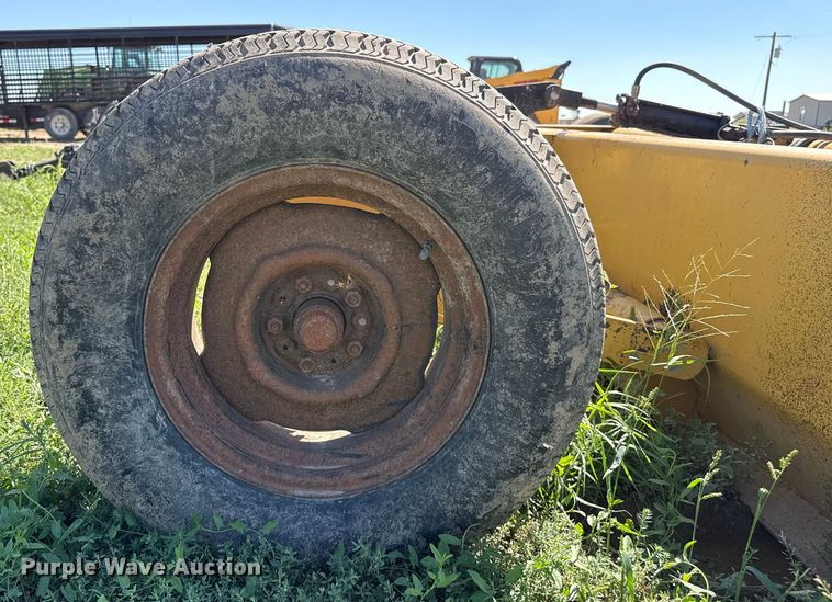 image for item EP0550 Garfield 10' W box blade