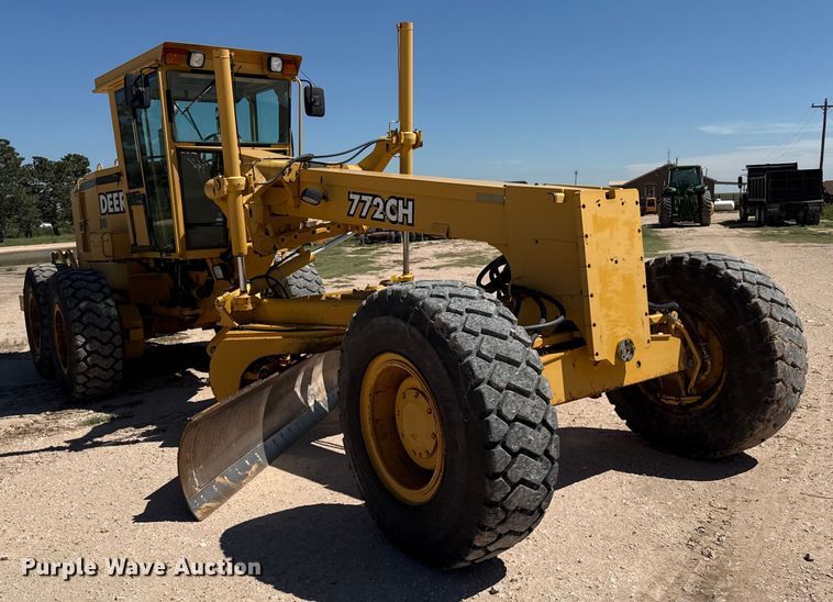MOTOCONFORMADORA JOHN DEERE 772CH 1999
