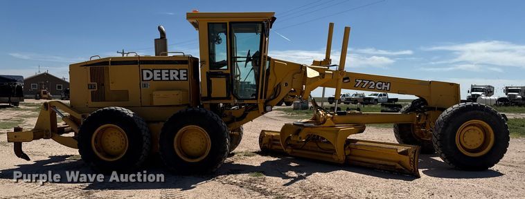 MOTOCONFORMADORA JOHN DEERE 772CH 1999
