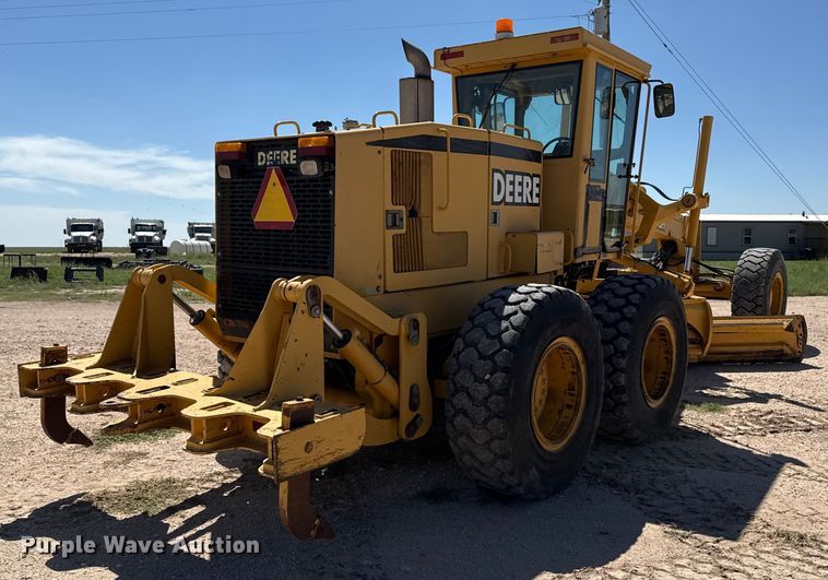 MOTOCONFORMADORA JOHN DEERE 772CH 1999
