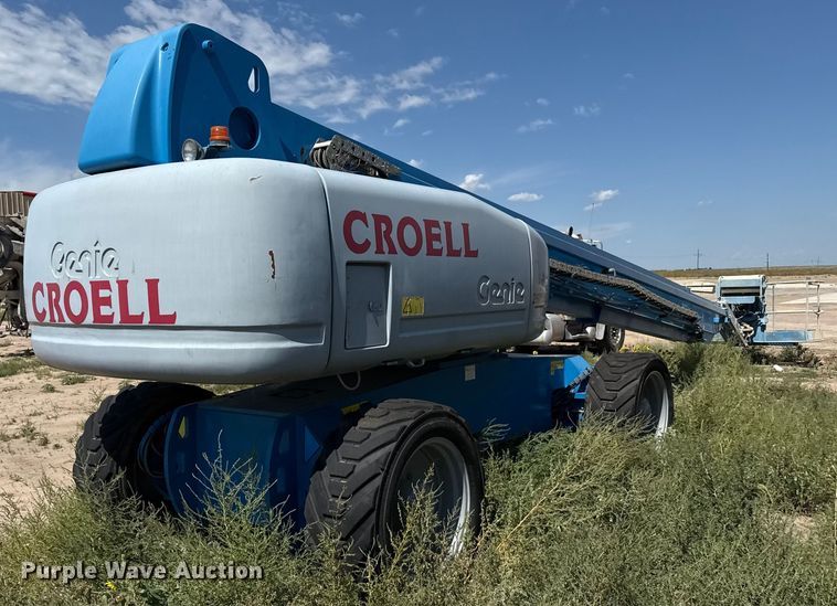 image for item EP0645 2012 Genie S-125 boom lift