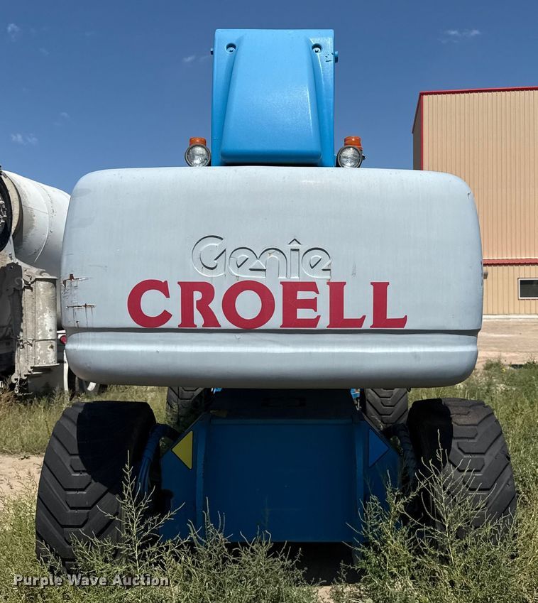 image for item EP0645 2012 Genie S-125 boom lift