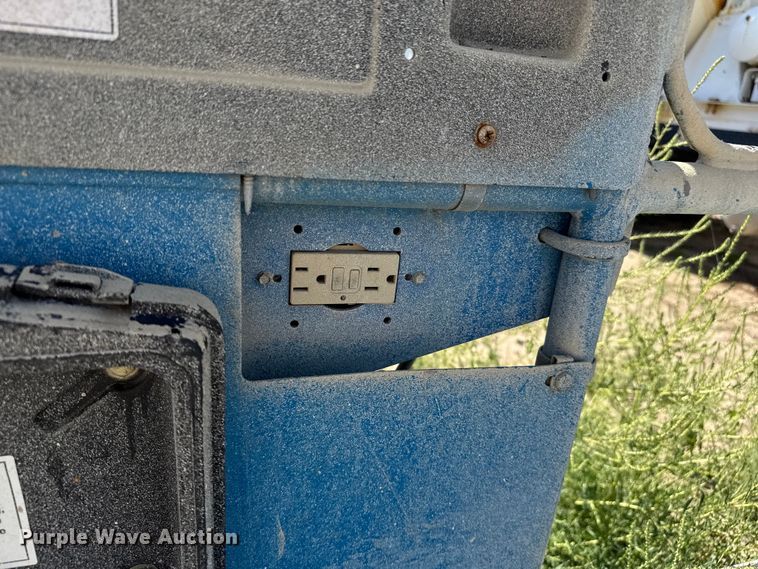 image for item EP0645 2012 Genie S-125 boom lift