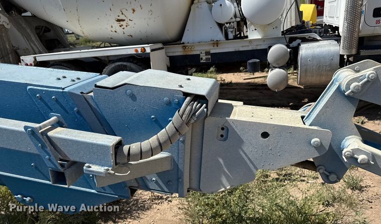 image for item EP0645 2012 Genie S-125 boom lift