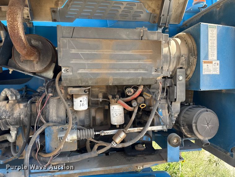 image for item EP0645 2012 Genie S-125 boom lift