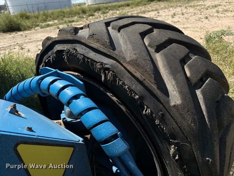 image for item EP0645 2012 Genie S-125 boom lift