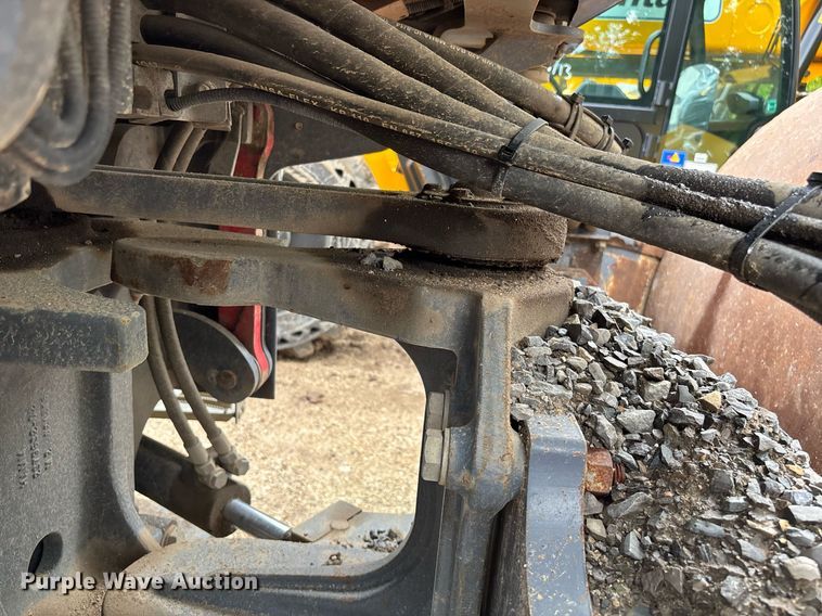 image for item EQ4055 2017 Wacker Neuson RC110 single drum vibratory roller