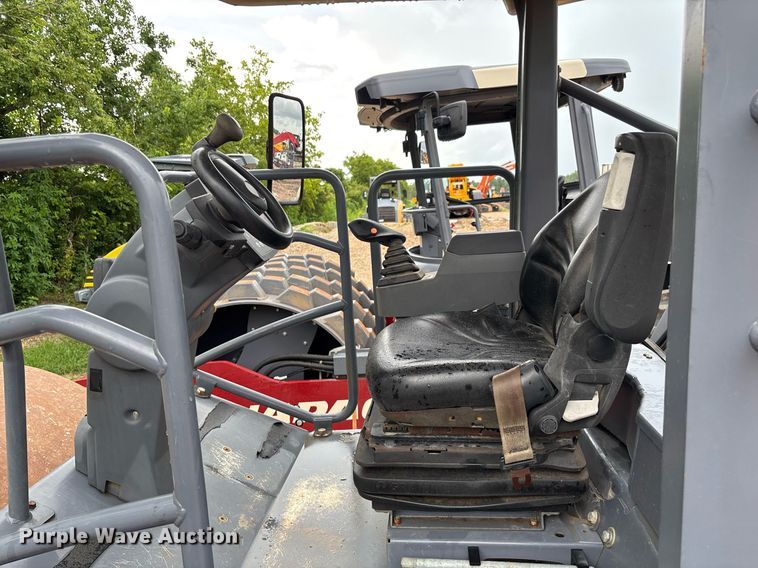 image for item EQ4055 2017 Wacker Neuson RC110 single drum vibratory roller