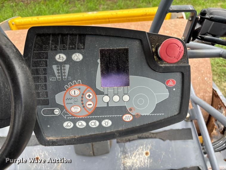 image for item EQ4055 2017 Wacker Neuson RC110 single drum vibratory roller